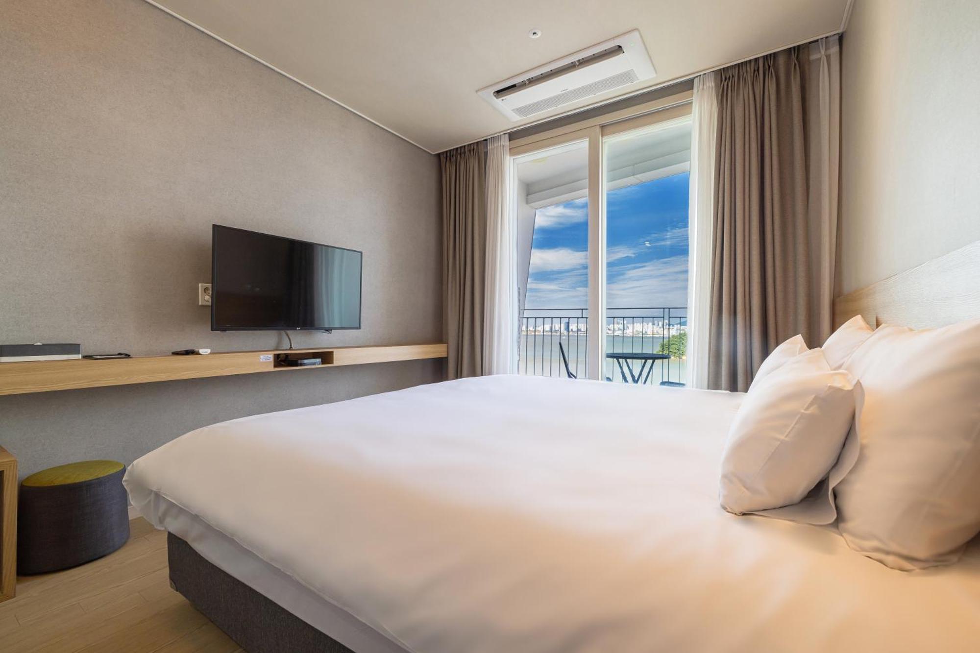 Ocean Soleview Hotel Inchon Exterior foto