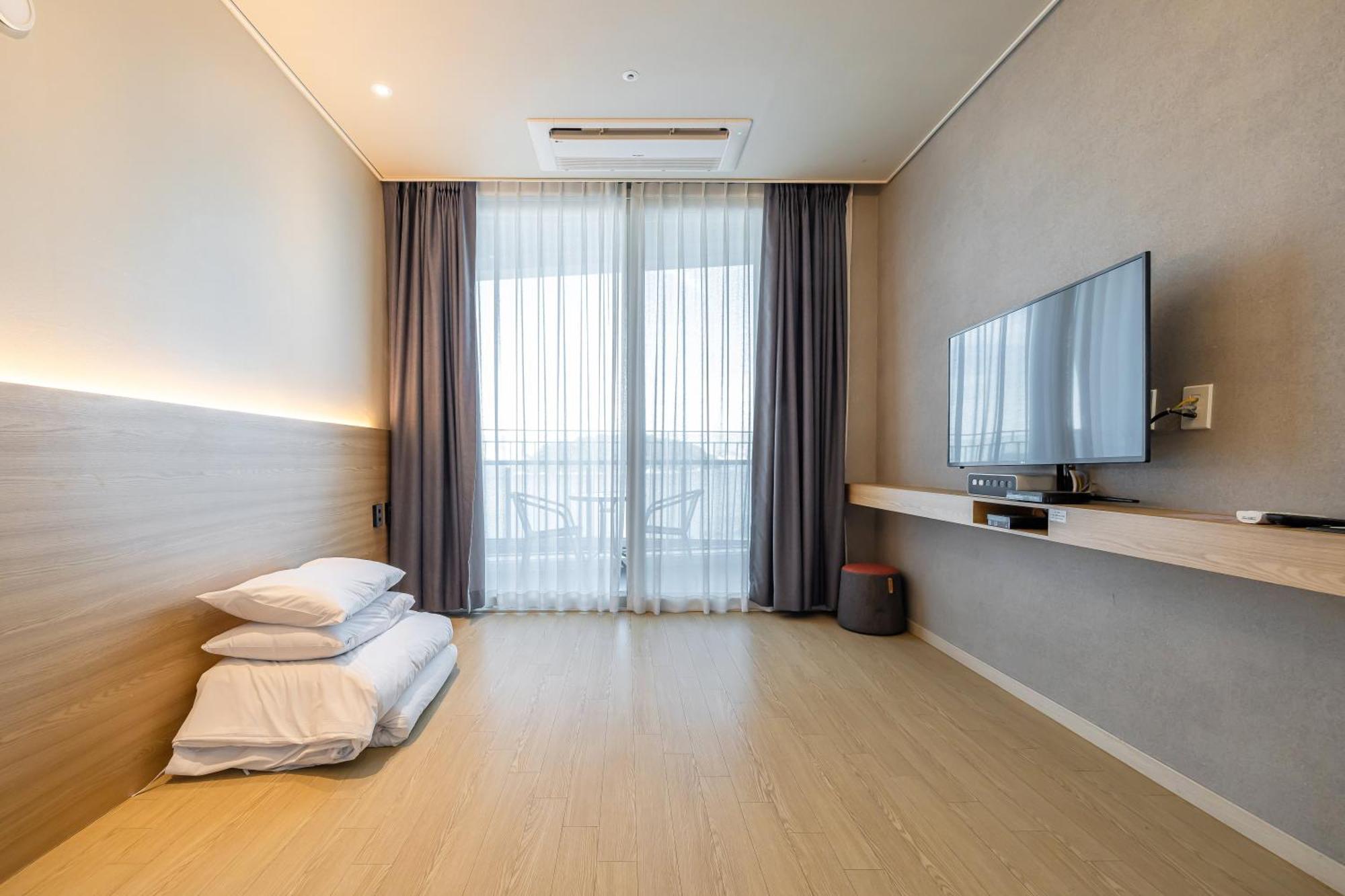 Ocean Soleview Hotel Inchon Exterior foto